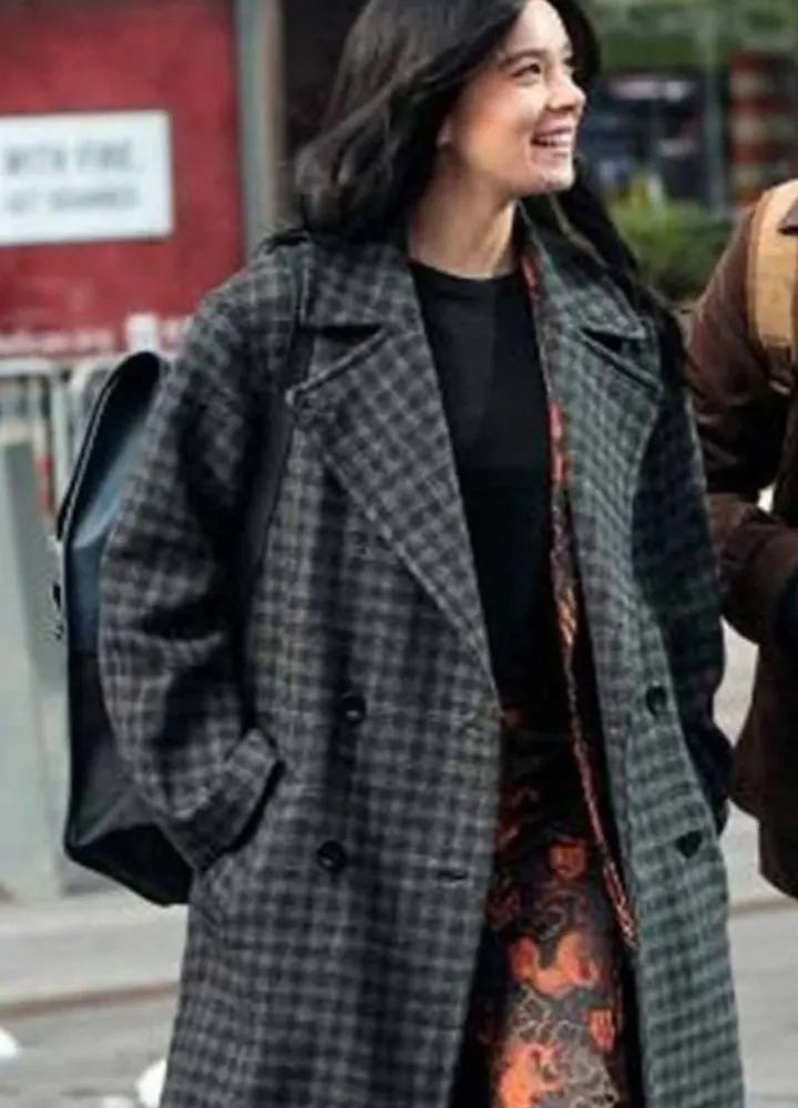 hawkeye-hailee-steinfeld-coat.webp
