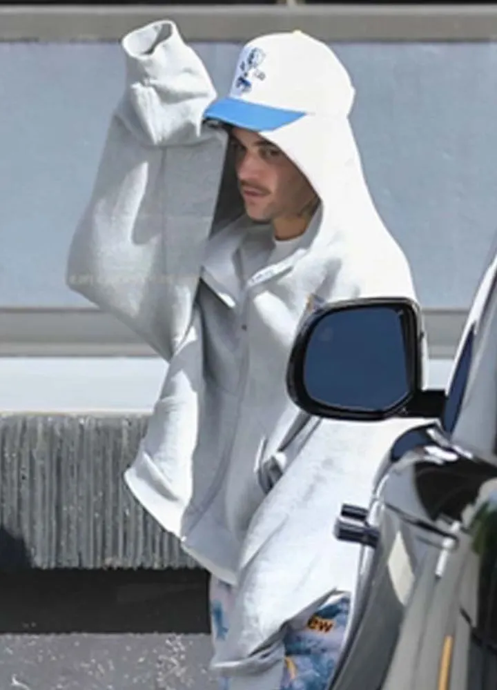 justin-bieber-gray-hoodie.webp
