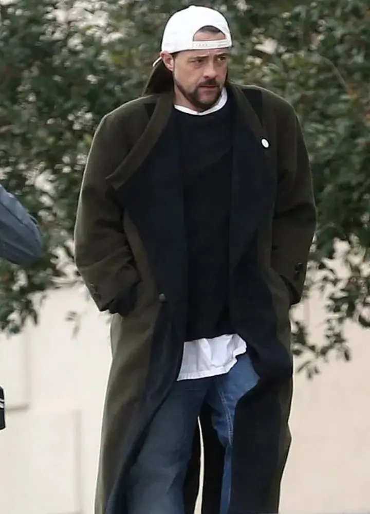 kevin-smith-jay-and-silent-bob-strike-back-coat.webp