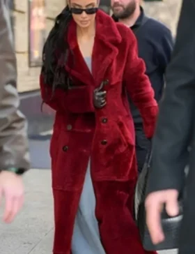 kim-kardashian-fur-coat.webp