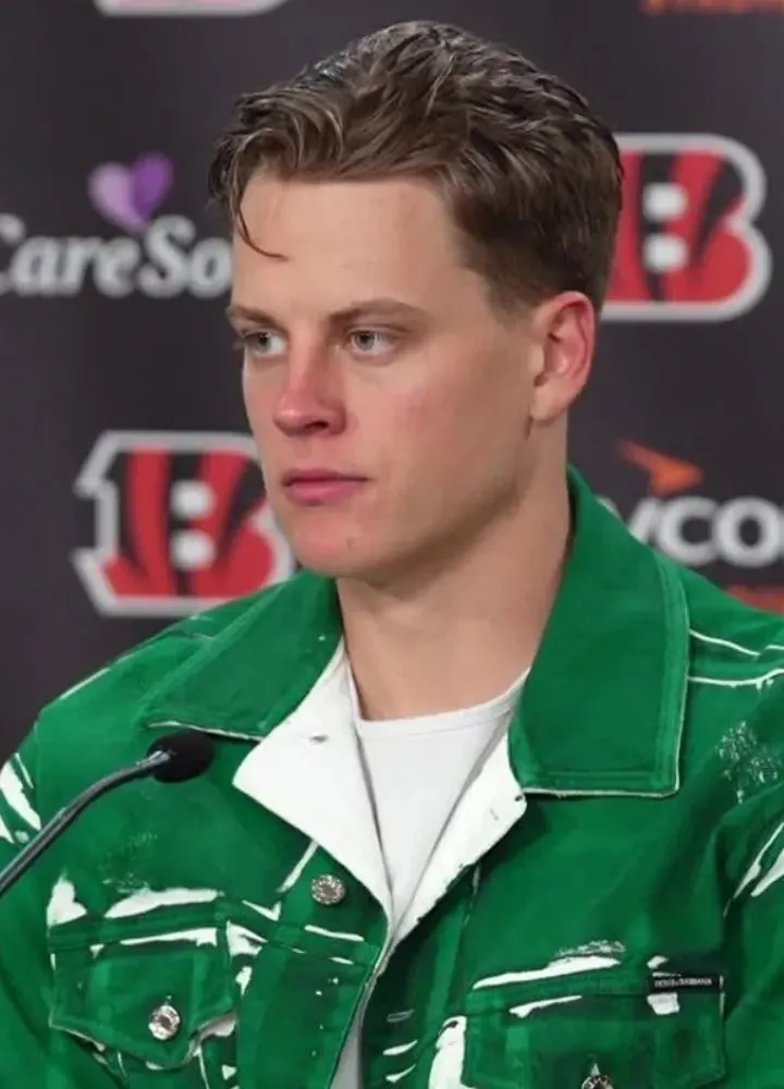 joe-burrows-green-denim-jacket.webp