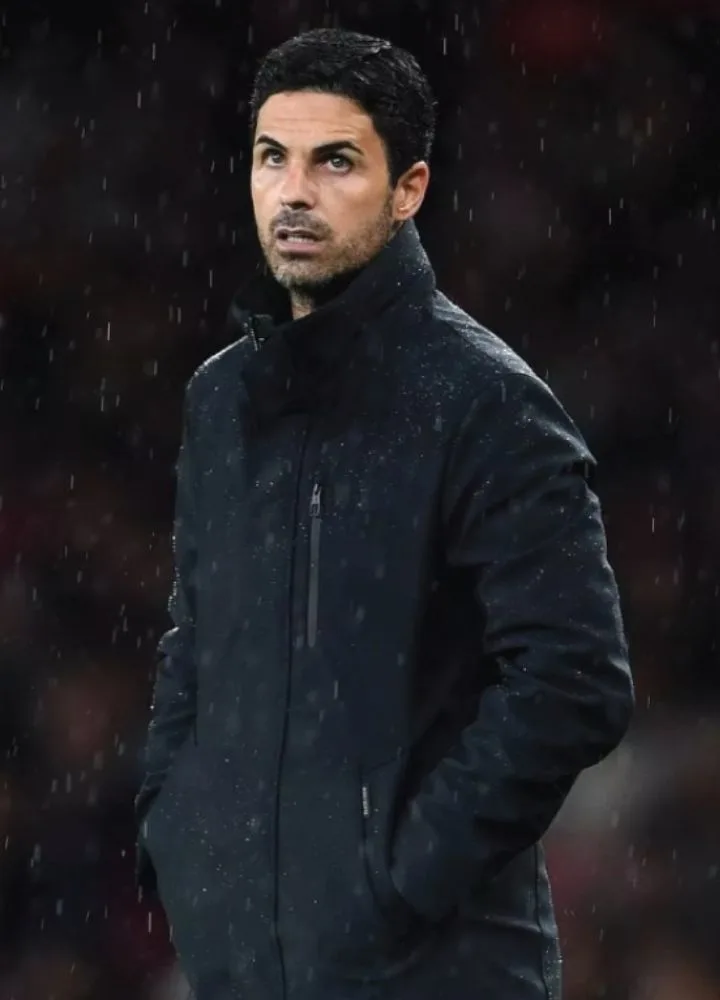 mikel-arteta-black-jacket.webp