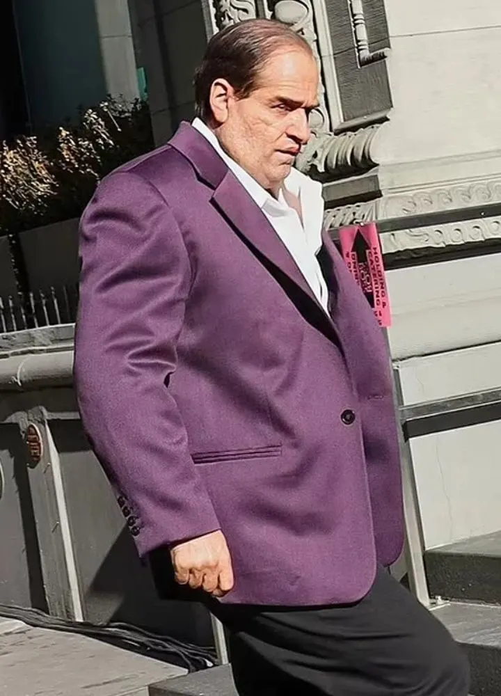 the-penguin-colin-farrell-purple-blazer.webp