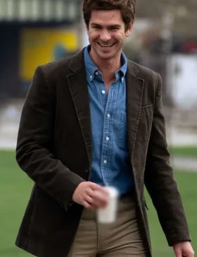 we-live-in-time-2024-andrew-garfield-blazer.webp