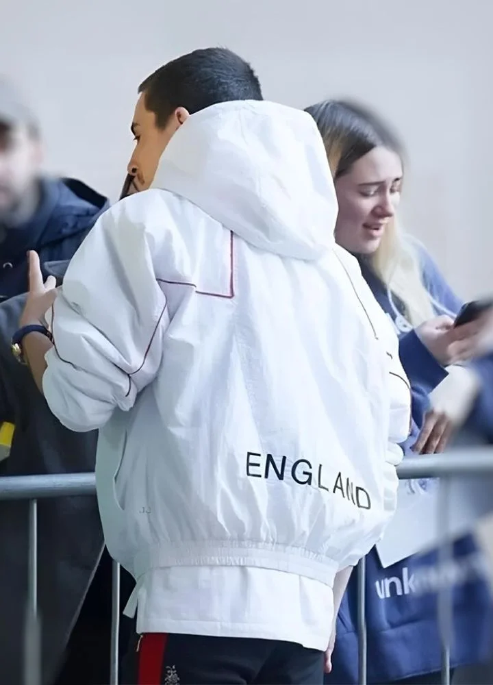 marty-supreme-timothee-chalamet-jacket-1.webp