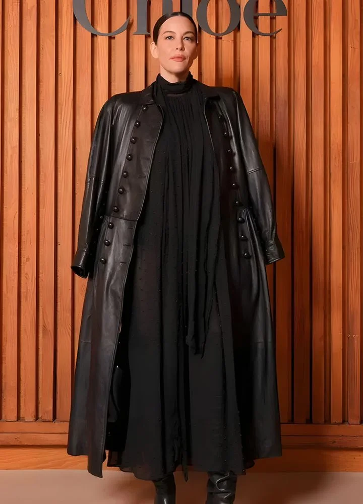 liv-tyler-paris-fashion-week-coat.webp