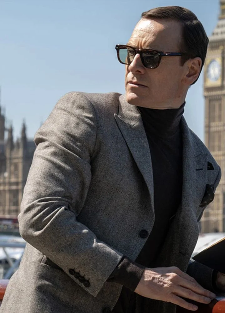 michael-fassbender-black-bag-blazer.webp